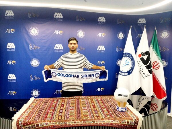 هافبک استقلال به گل گهر پیوست هافبک استقلال به گل گهر پیوست