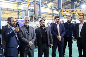 بازدید علیاکبر حسینی محراب استاندار خوزستان از خط تولید مته حفاری جهاد دانشگاهی خوزستان