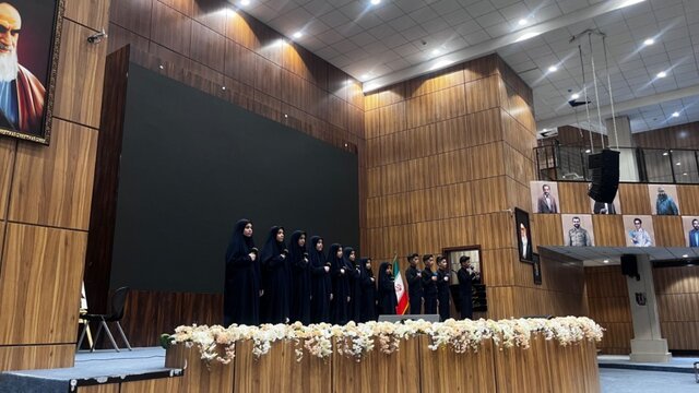 تشریح روشهای تبلیغ و اصلاحگری بانوان در جامعه / تجلیل از بانوان مداح