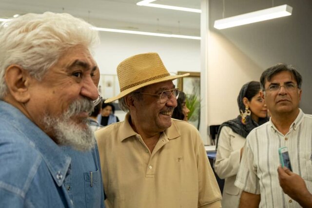 محمود دولتآبادی: لیلی گلستان یک لحظه هم از کار دست نکشیده است