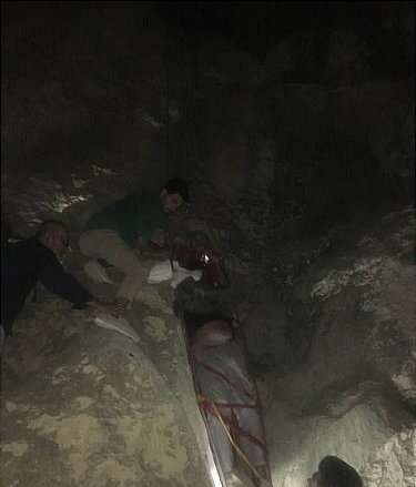 عملیات ۸ ساعته آتشنشانان کوهستان برای نجات ۲ تن از بندعیش