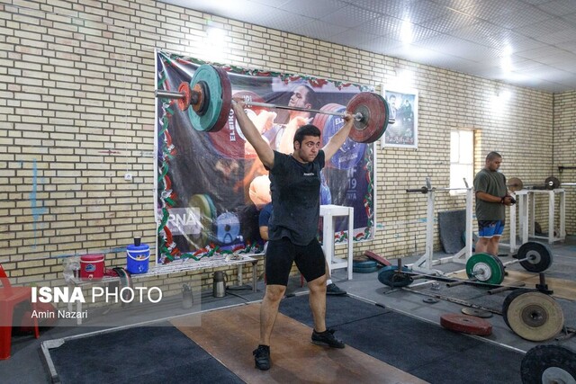 استعدادهای قد و نیم قد وزنهبرداری در دل یک شهر کوچک