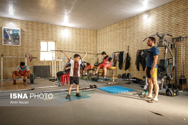 استعدادهای قد و نیم قد وزنهبرداری در دل یک شهر کوچک