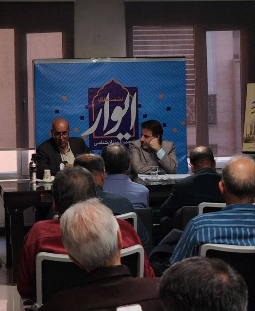 شکلگیری فرهنگ مشروطهخواهی را به کنشهای قومی تقلیل ندهیم