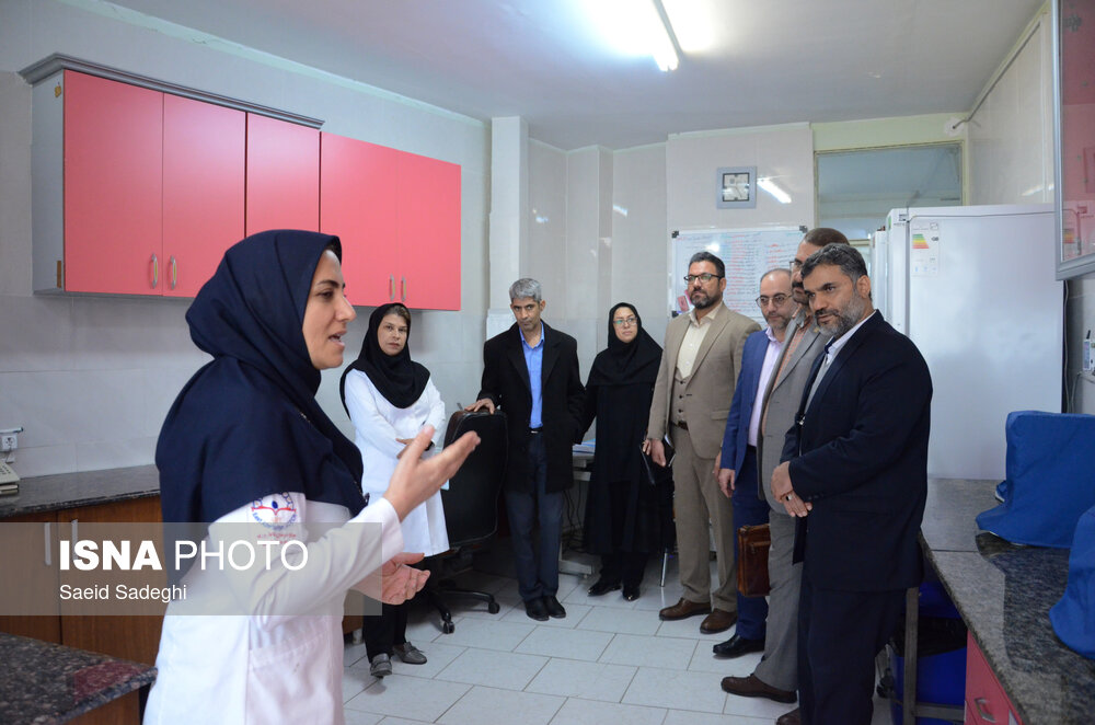۴۴ سال خودباوری