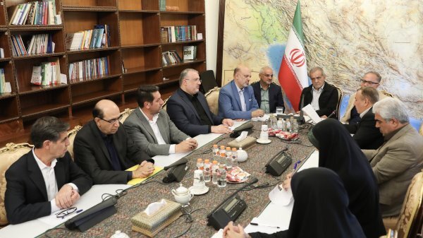 دیدار اعضای مجمع نمایندگان استان آذربایجان شرقی با پزشکیان دیدار اعضای مجمع نمایندگان استان آذربایجان شرقی با پزشکیان