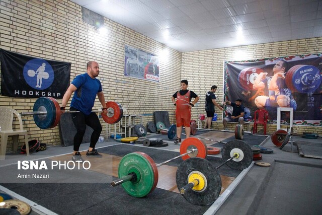 استعدادهای قد و نیم قد وزنهبرداری در دل یک شهر کوچک