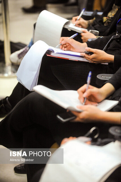 روایتهای ناگفته خبرنگاران مشهد؛ صدای بیصدای حقیقت