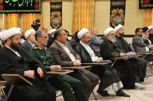 مردم و مسئولان تلاش کنند اربعین امسال بهتر از سال قبل برگزار شود مردم و مسئولان تلاش کنند اربعین امسال بهتر از سال قبل برگزار شود