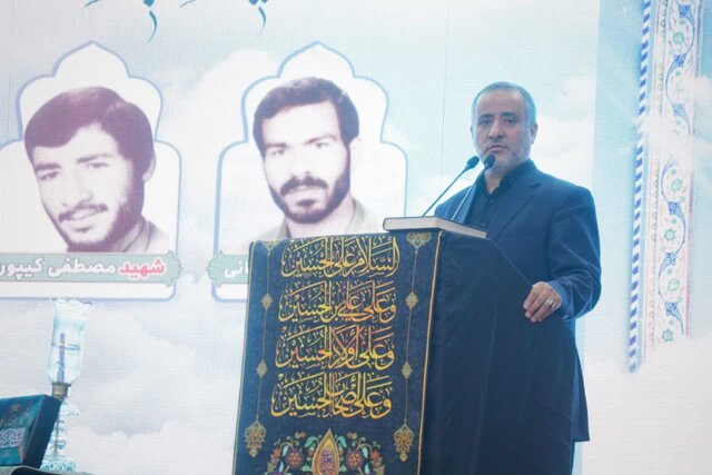 استاندار: امنیت پایدار در سایه شهادت شهدای امنیت به دست آمده است