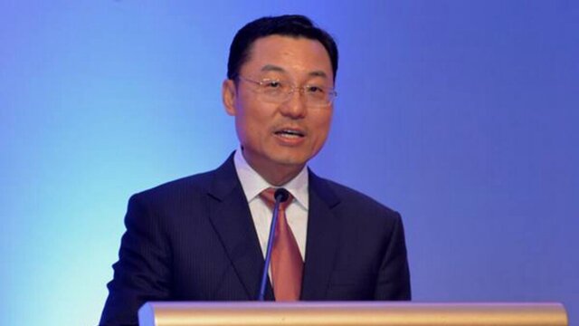 شیه فنگ، سفیر چین در آمریکا سفیر چین در آمریکا: با آغوش باز پذیرای جهان هستیم