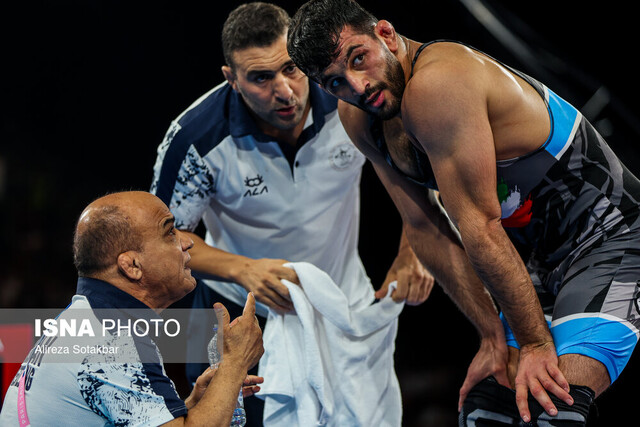 حضور همزمان احسان امینی در کشتی آزاد جوانان و بزرگسالان حضور همزمان احسان امینی در کشتی آزاد جوانان و بزرگسالان