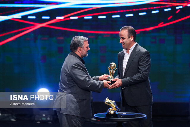 گلساپوش یزد در جمع برترینهای فوتبال ایران