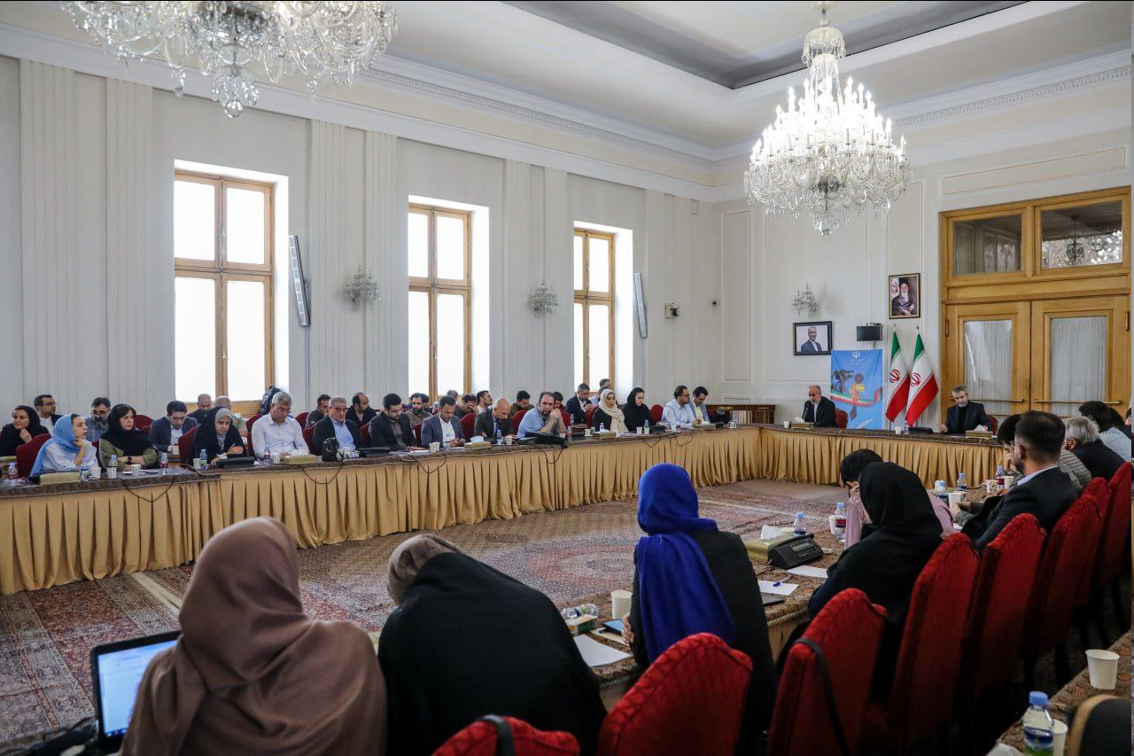 باقری: حُسن کار یک خبرنگار انتقاد است، اما از نوع سازنده