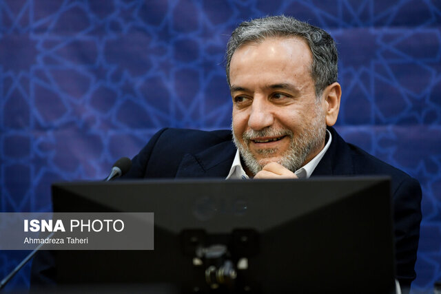 عراقچی برای باز کردن گره مناسبات با اروپا و آمریکا چه برنامهای دارد؟