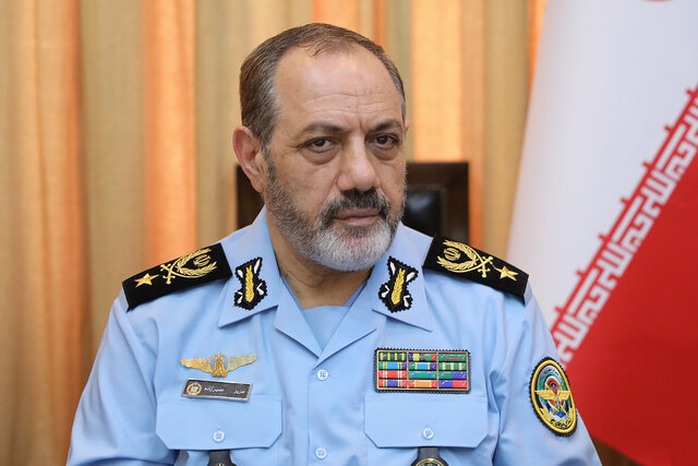 وزیر دفاع: سازمان شانگهای میتواند ائتلافهای امنیتی تشکیل دهد وزیر دفاع: سازمان شانگهای میتواند ائتلافهای امنیتی تشکیل دهد