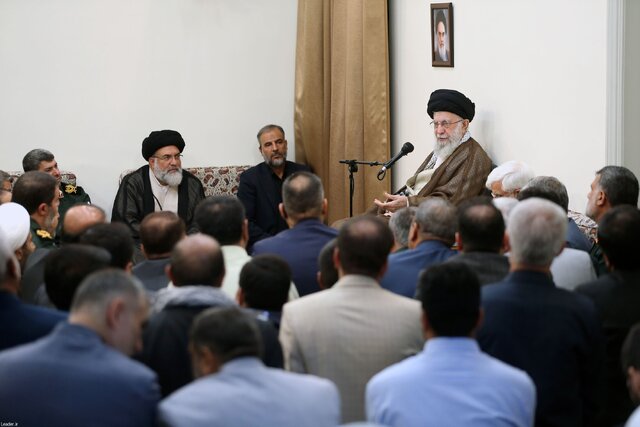 لزوم ایستادگی در مقابل جنگ روانی دشمن لزوم ایستادگی در مقابل جنگ روانی دشمن