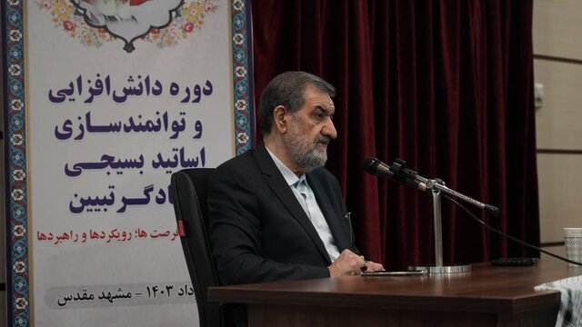 محسن رضایی: اقتدار نظامی و سیاسی بدون پشتیبانی فرهنگ و تجارت، کشور را  فرسوده می‌کند