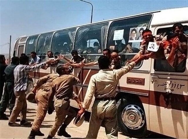 آزادگان نشان دادند که ایمان و اراده ملت ایران شکست‌ناپذیر است
