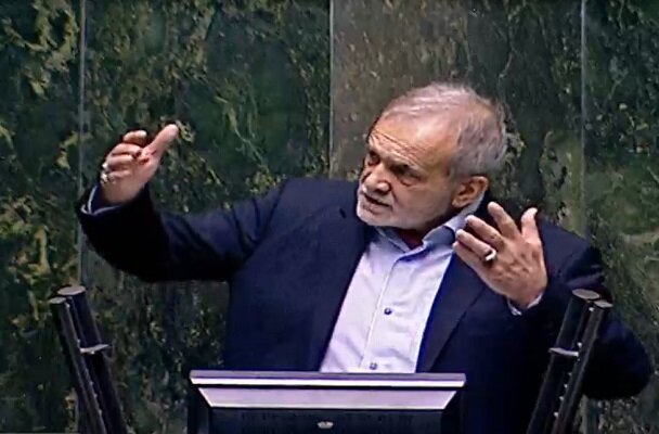 روایت گودرزی از جلسه غیرعلنی مجلس؛ تاکید رئیس جمهور بر وحدت و انسجام روایت گودرزی از جلسه غیرعلنی مجلس؛ تاکید رئیس جمهور بر وحدت و انسجام