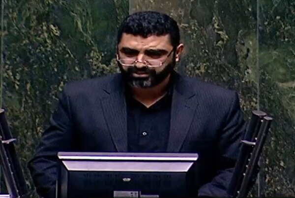 احمد راستینه سخنگوی کمیسیون فرهنگی مجلس مخالفت کمیسیون فرهنگی با وزیر پیشنهادی ارتباطات و فناوری اطلاعات