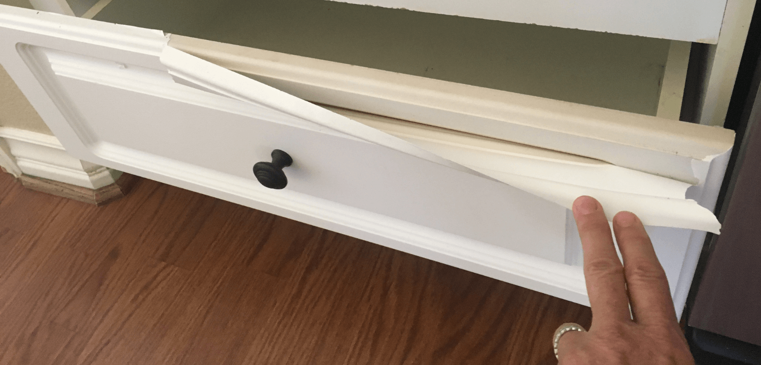 ۶ عیب کابینتهای آشپزخانه ممبران که شما را از خرید آن منصرف میکند