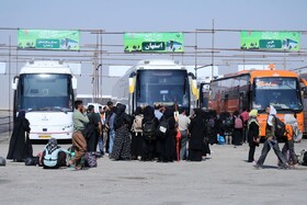 ۸۸۰ دستگاه اتوبوس در پایانه برکت مهران آماده جابجایی زائران است