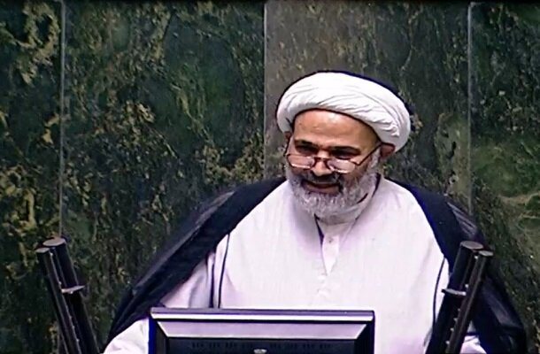 پژمان‌فر: وزارت کشاورزی پاسخگوی خسارات تب برفکی به دامداران باشد