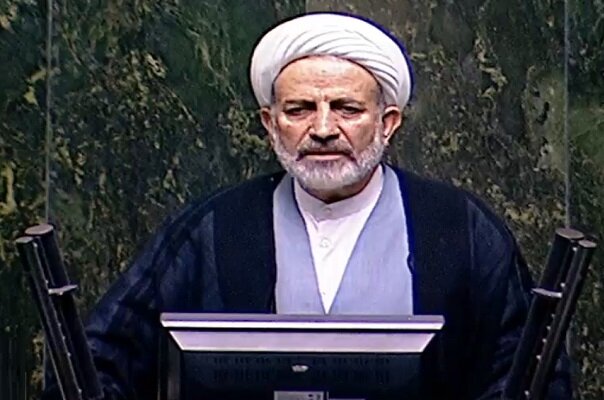 سیاوشی: تا زمانی که مردم نقاط پیشرفت کشور را نبینند به آینده امیدوار نمیشوند سیاوشی: تا زمانی که مردم نقاط پیشرفت کشور را نبینند به آینده امیدوار نمیشوند