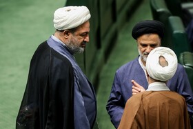 آقای نبویان، مذاکره را از موضوعی ملی به موضوعی جناحی تبدیل نکن