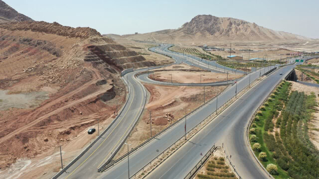 برقراری تردد روی کمربند شرقی خرمآباد تا پایان امسال برقراری تردد روی کمربند شرقی خرمآباد تا پایان امسال