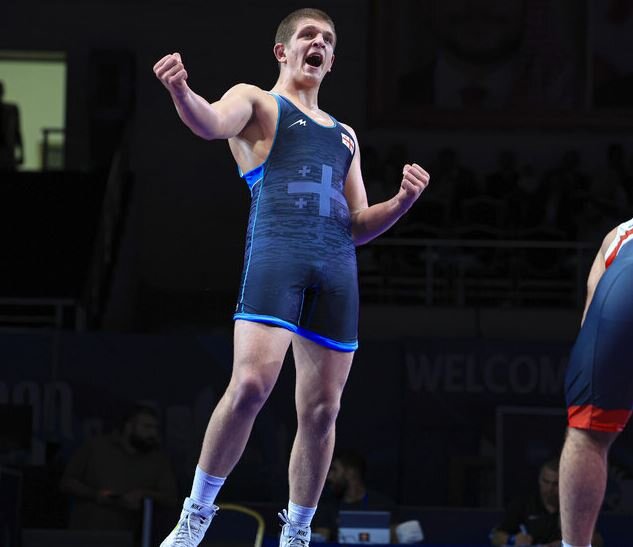 برادر ۱۶ساله برنده زارع در فینال المپیک، نابغه جدید کشتی جهان برادر ۱۶ساله برنده زارع در فینال المپیک، نابغه جدید کشتی جهان