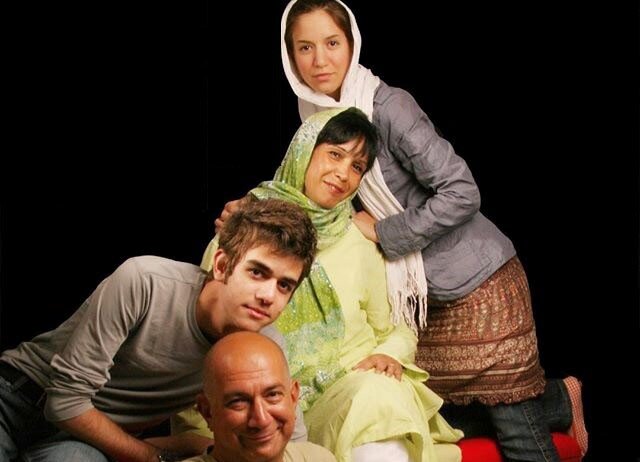 عکس آرشیوی خانواده پسیانی حضور پررنگ پسیانیها روی صحنه
