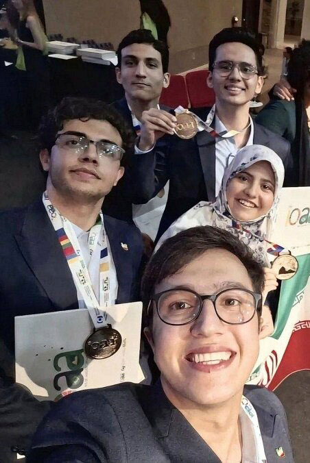 تیم المپیاد نجوم دانشآموزی ایران قهرمان جهان شد