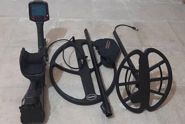 بازداشت ۴ گنج‌یاب و کشف باروت و تجهیزات حفاری در مهریز