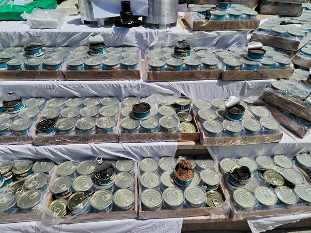 محموله ۴۷۳ کیلویی تریاک از داخل کنسروهای ماهی کشف شد