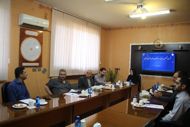 مطالبهگر تخصیص اعتبارات ملی و استانی برای تدوین سند ملی عناب هستیم