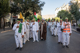 تشرف زائران پیاده شهرستان فیروز آباد به حرم احمدبن موسی الکاظم (ع) در شیراز  