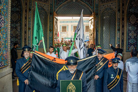 تشرف زائران پیاده شهرستان فیروز آباد به حرم احمدبن موسی الکاظم (ع) در شیراز  