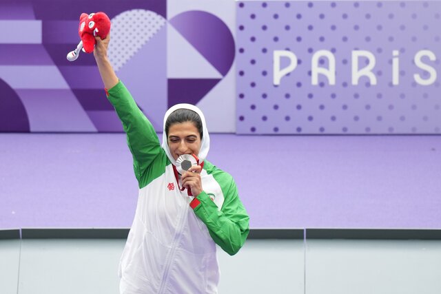 هاجر صفرزاده: بهترین عملکرد دوران ورزشم را ثبت کردم/ ۳ بار رکورد آسیا را شکستم هاجر صفرزاده: بهترین عملکرد دوران ورزشم را ثبت کردم/ ۳ بار رکورد آسیا را شکستم