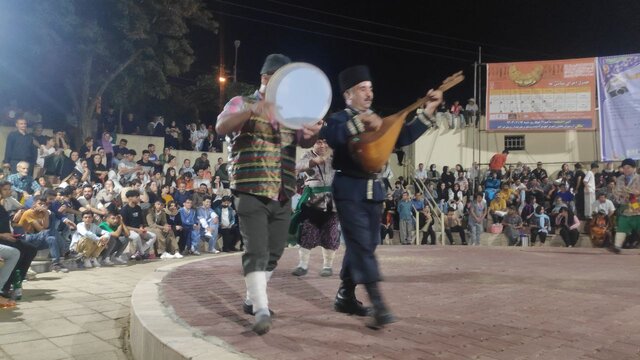 دومین جشنواره منطقهای تئاتر آئینی سنتی زیویه سقز آغاز به کار کرد