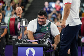 بازیهای پارالمپیک ۲۰۲۴ پاریس؛ علی اکبر غریب شاهی نماینده ایران در دسته ۱۰۷ کیلو گرم فینال رقابتهای پاراوزنهبرداری