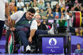 بازیهای پارالمپیک ۲۰۲۴ پاریس؛ علی اکبر غریب شاهی نماینده ایران در دسته ۱۰۷ کیلو گرم فینال رقابتهای پاراوزنهبرداری