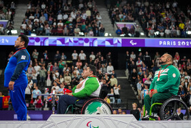 بازیهای پارالمپیک ۲۰۲۴ پاریس؛ کسب مدال طلای رقابتهای پاراوزنهبرداری توسط علی اکبر غریب شاهی نماینده ایران در دسته ۱۰۷ کیلو گرم