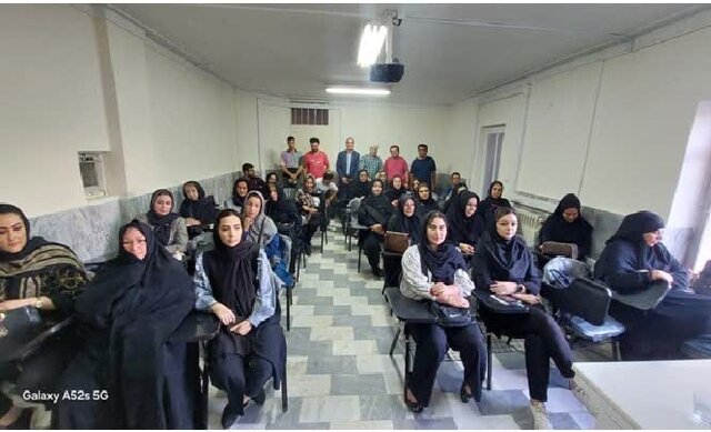 دوره بازآموزی ارتقای مهارت قالیبافی در جهاد دانشگاهی اردبیل برگزار شد دوره بازآموزی ارتقای مهارت قالیبافی در جهاد دانشگاهی اردبیل برگزار شد