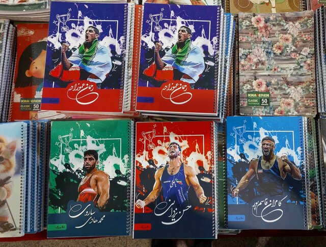 ۸۰ برگ حسن یزدانی؛ ۳۵ هزار تومان! / نوشتافزار ایرانی هم ارزان نیست