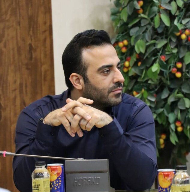 نقش ‌مدیران‌ فوتبال در خشونت هواداران روی سکوها/ سطح سواد هواداری پایین است