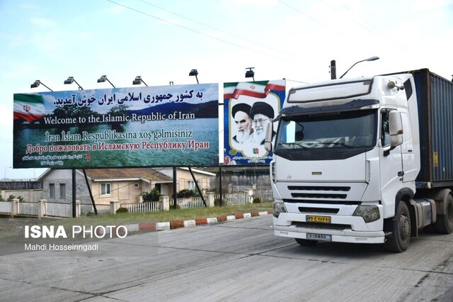 اول مهرماه آغاز صادرات محصول کیوی از گذرگاه های مرزی آستارا