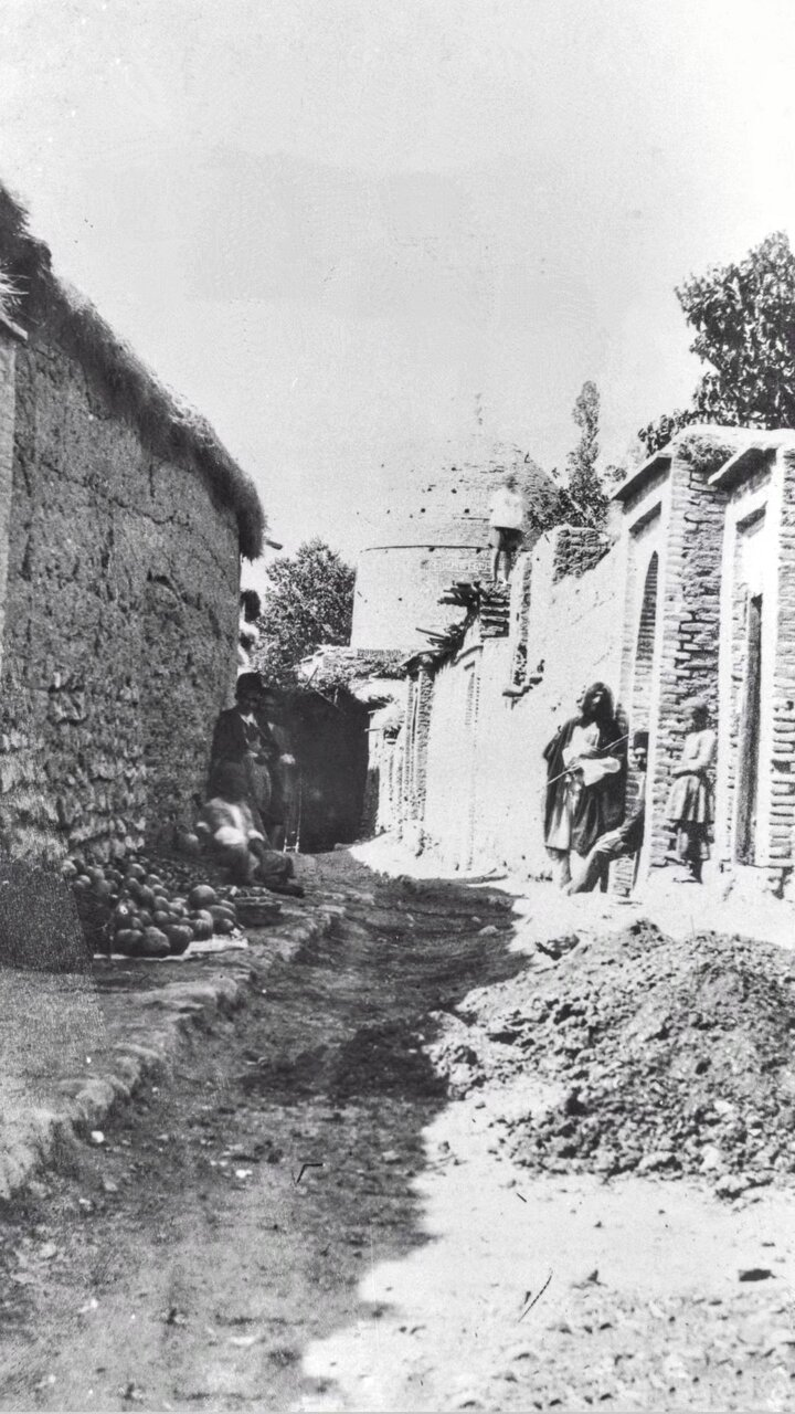 عکس کمتر دیده شده از امامزاده صالح در دوران قاجار