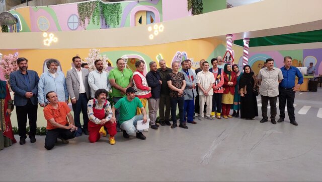 دوقلوهایی که از دل فیتیلهایها آمدند + تصاویر